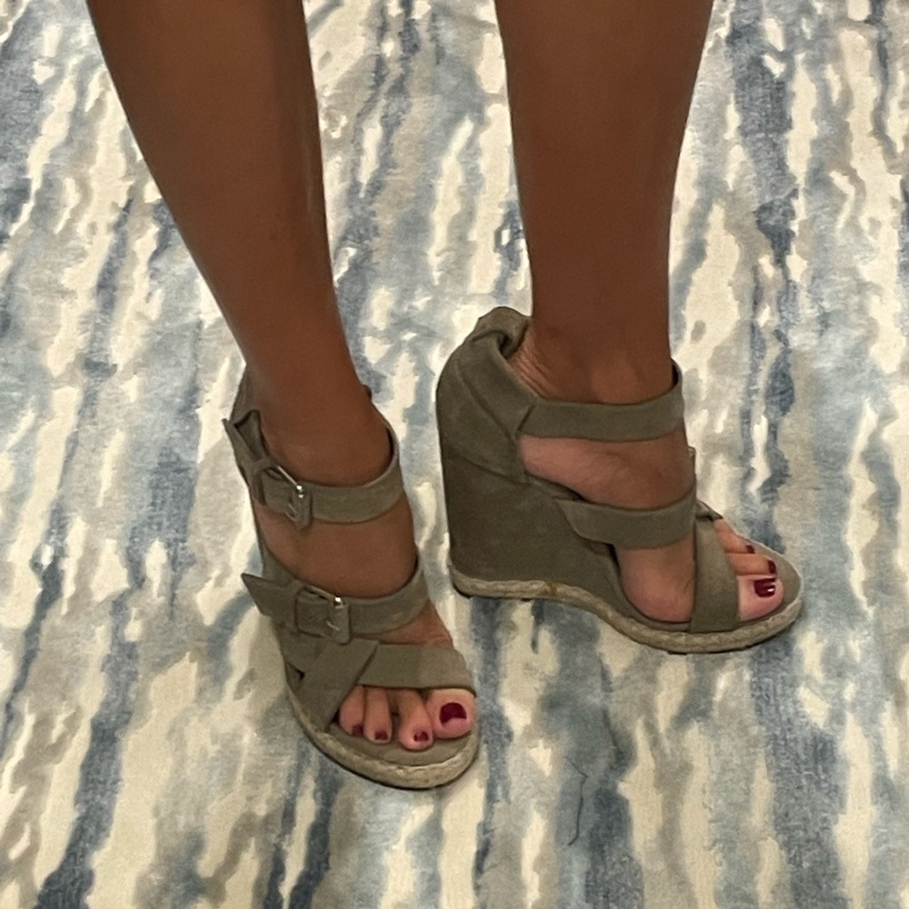 Balenciaga’s wedges